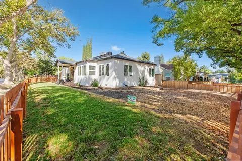Exterior - 319 E Morris Ave, Modesto, CA 95354 photo 11 of 12