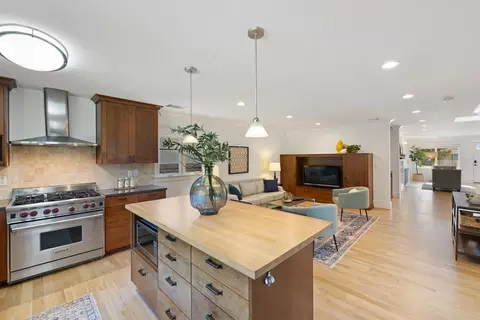 820 Eureka, Davis, CA 95616 photo 17