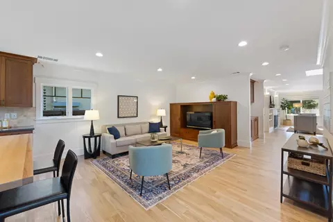 820 Eureka, Davis, CA 95616 photo 13