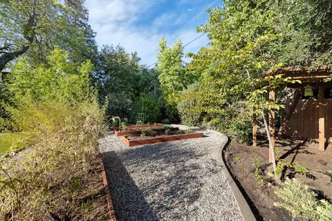 820 Eureka, Davis, CA 95616 photo 51