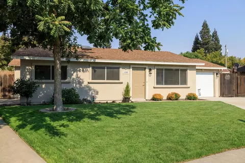 1288 Gentry Ct, Oakdale, CA 95361