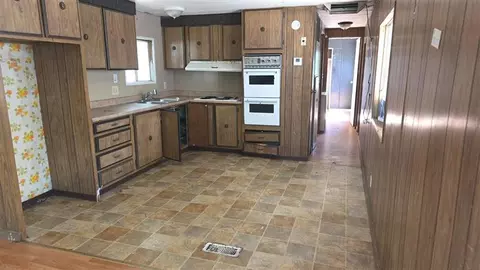 6950 Riverland Dr #28, Redding, CA 96002 photo 4