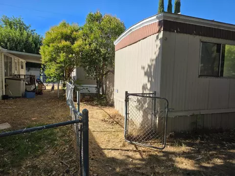 6950 Riverland Dr #28, Redding, CA 96002 photo 3