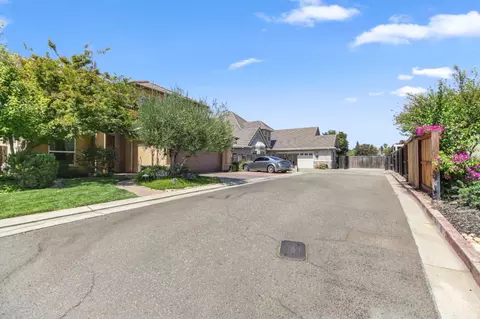 Exterior - 1213 Stonebridge Dr, Lodi, CA 95242 photo 14 of 14