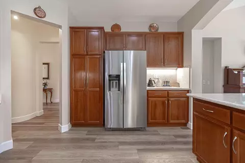 Entry Way - 2425 Gallery Dr, Riverbank, CA 95367 photo 3 of 4
