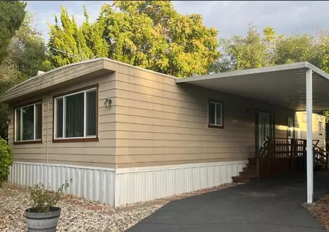 1605 Grass Valley Hwy #70, Auburn, CA 95603