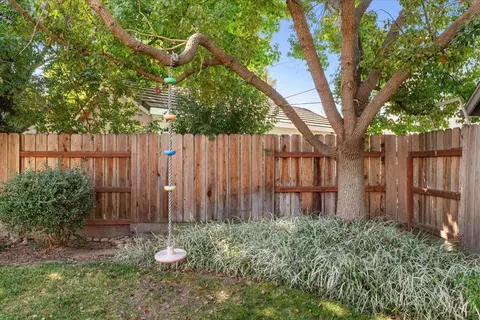 366 W Boesch Dr, Ripon, CA 95366 photo 45