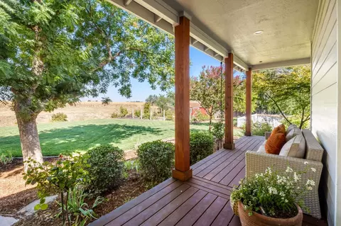 Exterior - 39308 Spanish Bay Pl, Davis, CA 95616 photo 16 of 27