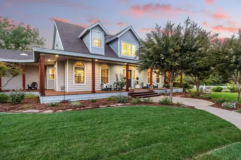 Exterior - 39308 Spanish Bay Pl, Davis, CA 95616 photo 6 of 27
