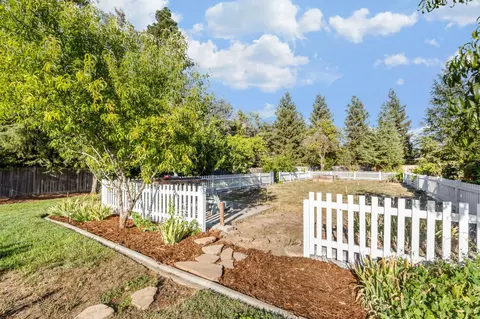 Exterior - 39308 Spanish Bay Pl, Davis, CA 95616 photo 20 of 27
