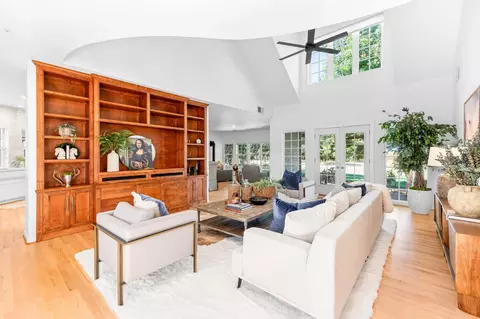 Living - 39308 Spanish Bay Pl, Davis, CA 95616 photo 1 of 3
