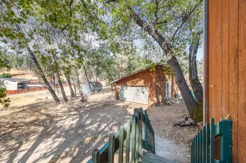 Exterior - 4401 Tya Ln, Placerville, CA 95667 photo 5 of 9