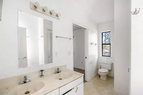 Bath - 4401 Tya Ln, Placerville, CA 95667 photo 3 of 3