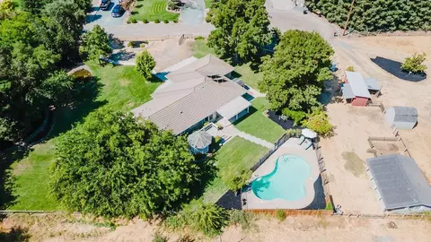 View/Area - 11211 Boessow Rd, Galt, CA 95632 photo 4 of 8