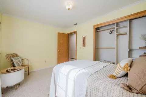 Bedroom - 11211 Boessow Rd, Galt, CA 95632 photo 4 of 12