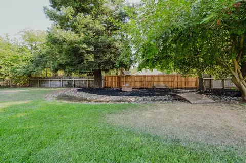Exterior - 11211 Boessow Rd, Galt, CA 95632 photo 10 of 18