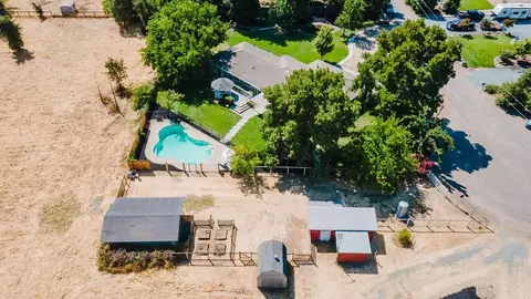 View/Area - 11211 Boessow Rd, Galt, CA 95632 photo 6 of 8