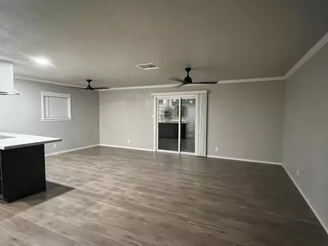 1701 Scott Ave, Modesto, CA 95350 photo 7