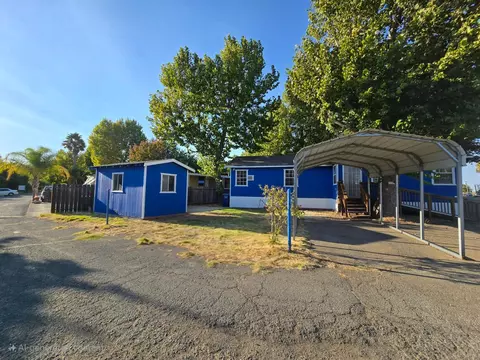 Exterior - 1741 Sycamore Dr, Isleton, CA 95641 photo 2 of 4
