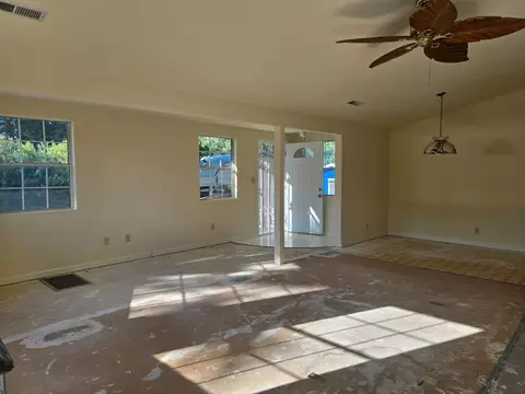 Living - 1741 Sycamore Dr, Isleton, CA 95641 photo 5 of 5