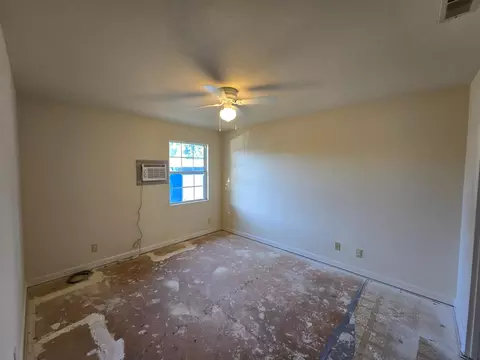 Bedroom - 1741 Sycamore Dr, Isleton, CA 95641 photo 5 of 6