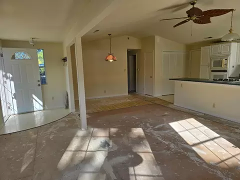 Living - 1741 Sycamore Dr, Isleton, CA 95641 photo 1 of 5