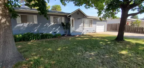 1925 Beverly Ave, Olivehurst, CA 95961 photo 1
