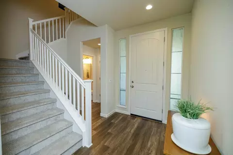 Entry Way - 3613 Historic Ct, Modesto, CA 95356 photo 1 of 5