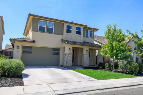 Exterior - 3613 Historic Ct, Modesto, CA 95356 photo 2 of 13