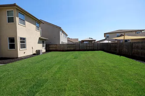 Exterior - 3613 Historic Ct, Modesto, CA 95356 photo 7 of 13