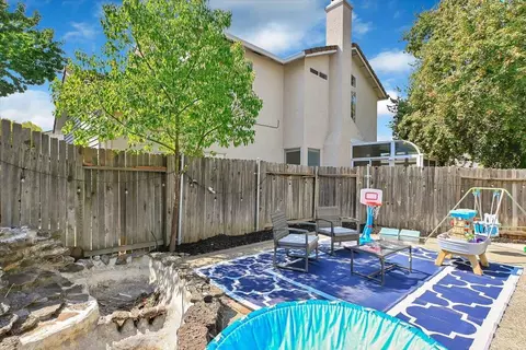 Exterior - 8121 Deer Spring Cir, Antelope, CA 95843 photo 6 of 6