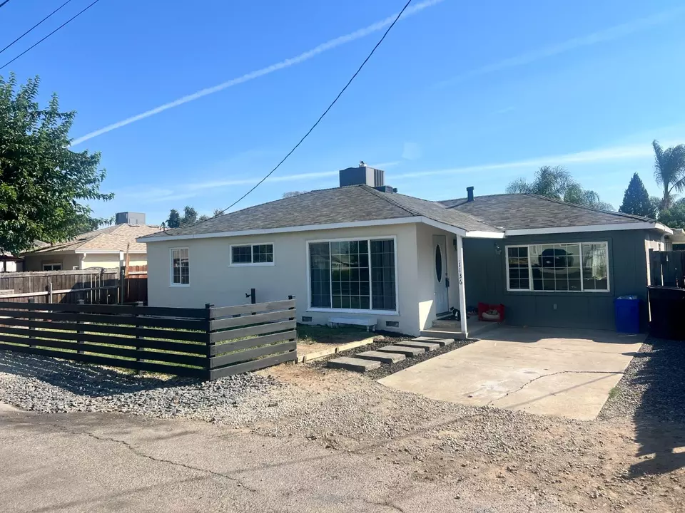 Exterior - 1136 S Hinkley Ave, Stockton, CA 95215 photo 5 of 6