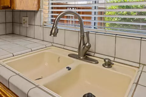 Kitchen - 2405 Veneman Ave, Modesto, CA 95356 photo 2 of 3
