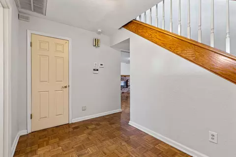 Entry Way - 2405 Veneman Ave, Modesto, CA 95356 photo 1 of 2
