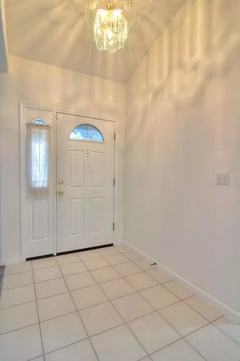 1526 Brookside Dr, Manteca, CA 95336 photo 7