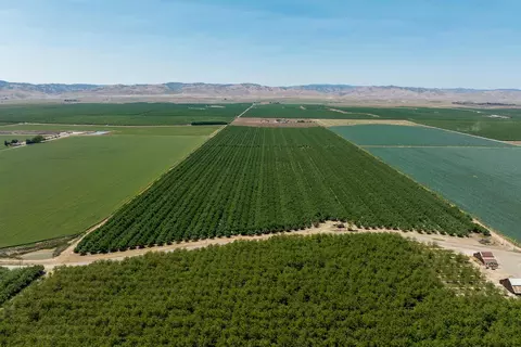 100 Draper Rd, Newman, CA 95360 photo 11