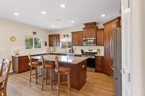 906 Avalon Dr, Ione, CA 95640 photo 7