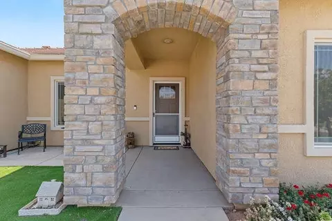 906 Avalon Dr, Ione, CA 95640 photo 4