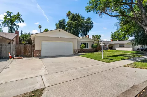2040 Edgebrook Dr, Modesto, CA 95354 photo 3