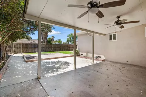 2040 Edgebrook Dr, Modesto, CA 95354 photo 32