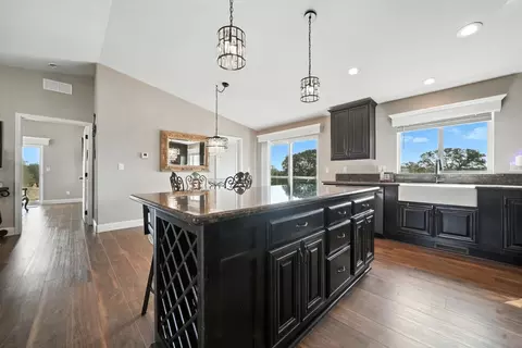 393 Danna Ct, Wallace, CA 95254 photo 9