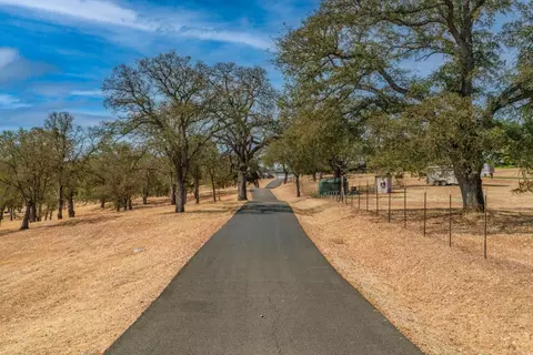 393 Danna Ct, Wallace, CA 95254 photo 38