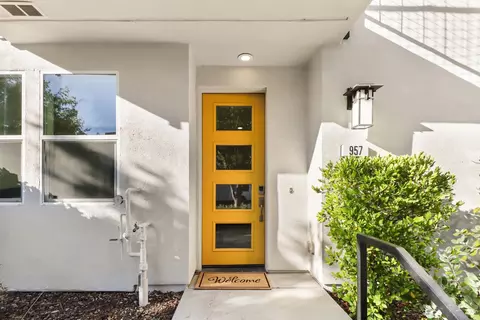Entry Way - 957 Jacobsen Ln, Davis, CA 95616 photo 1 of 3