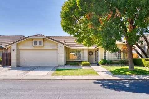 3733 Beachler Dr, Modesto, CA 95356 photo 1