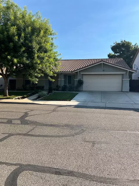 Exterior - 522 Osprey Dr, Patterson, CA 95363 photo 2 of 3
