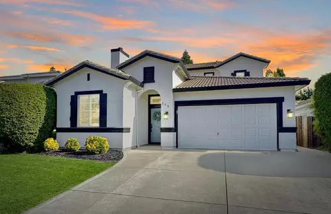 216 Bettencourt Dr, Roseville, CA 95678