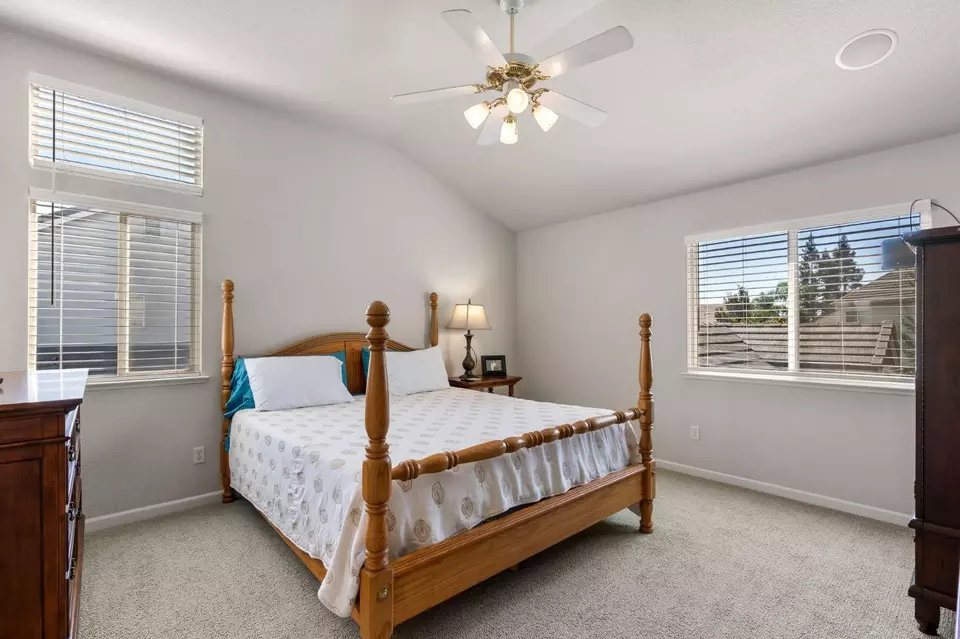 Bedroom - 864 N Heartland Dr, Manteca, CA 95337 photo 7 of 9