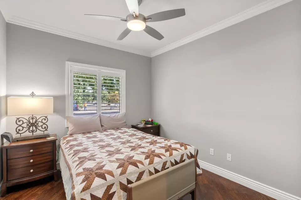 Bedroom - 864 N Heartland Dr, Manteca, CA 95337 photo 1 of 9