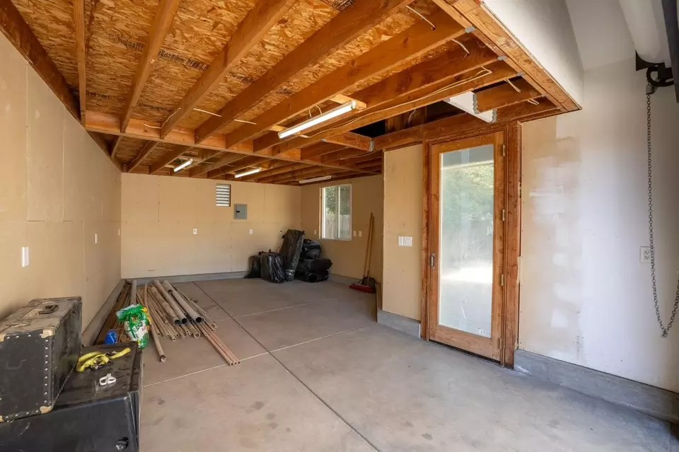 Other - 864 N Heartland Dr, Manteca, CA 95337 photo 6 of 6