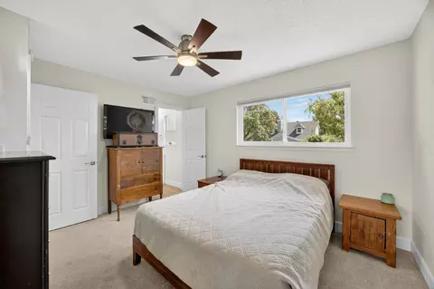 Bedroom - 5325 Flagstone St, Carmichael, CA 95608 photo 5 of 7